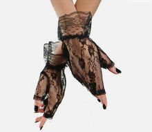 Load image into Gallery viewer, Wrist Length Fingerless Lace Gloves