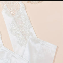 Load image into Gallery viewer, Fingerless Embroidered Beaded Satin Gloves