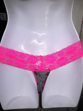 Load image into Gallery viewer, Pink Lace Grey Black Pattern Thong
